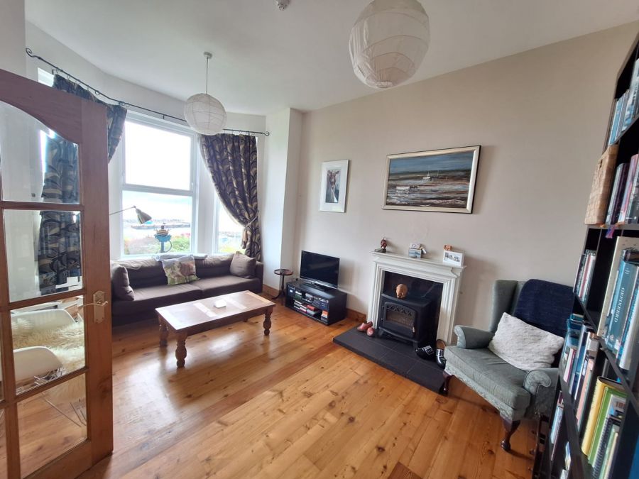 Apartment 1, 34 North Street
