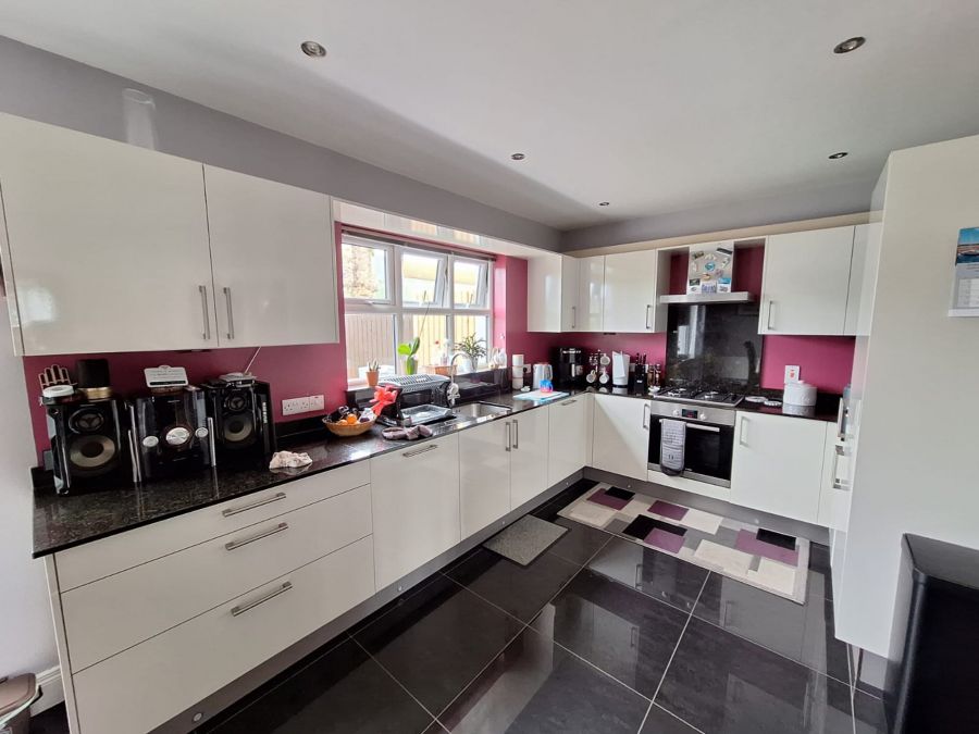 16 Whitehall Grange