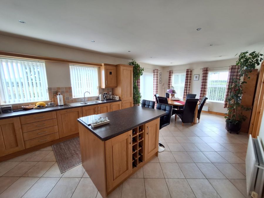 Kilbarchan House, 140 Moycraig Road