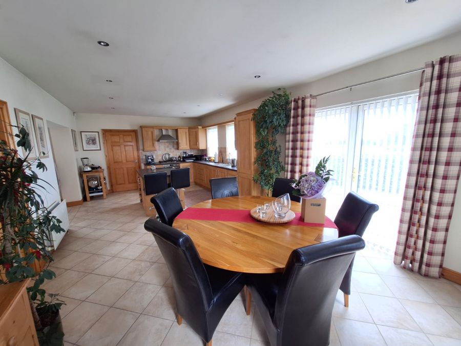 Kilbarchan House, 140 Moycraig Road