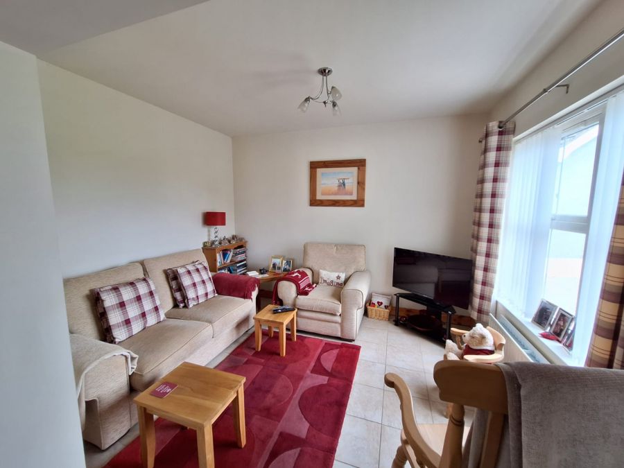 Kilbarchan House, 140 Moycraig Road