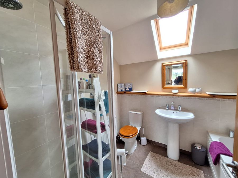 Kilbarchan House, 140 Moycraig Road