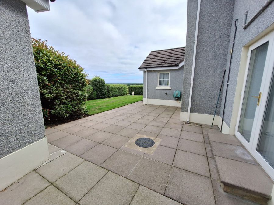 Kilbarchan House, 140 Moycraig Road