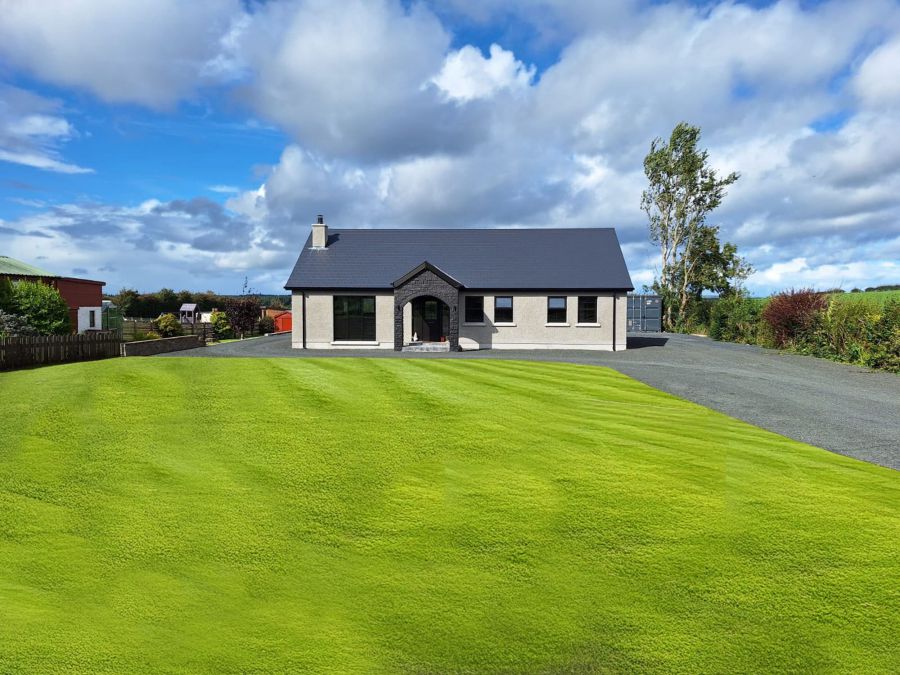 90 Ballykenver Road
