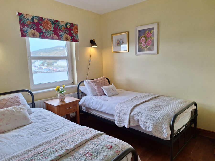 Arkell Cottage, 2 Church Bay