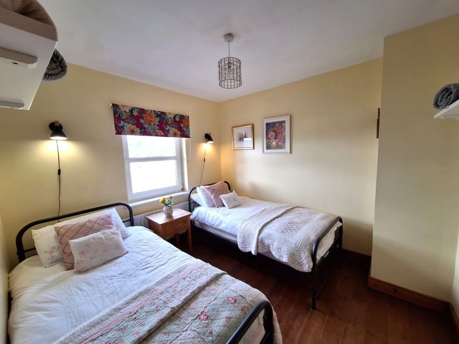 Arkell Cottage, 2 Church Bay