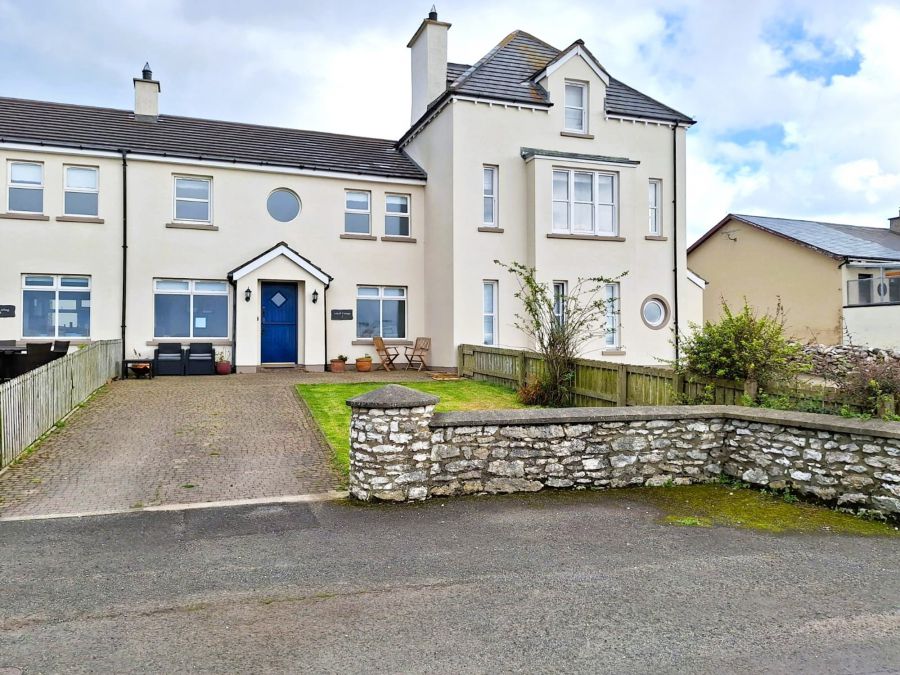 Arkell Cottage, 2 Church Bay