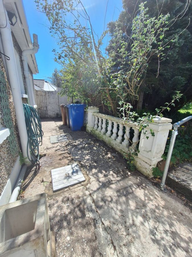 3 Alanvale Park