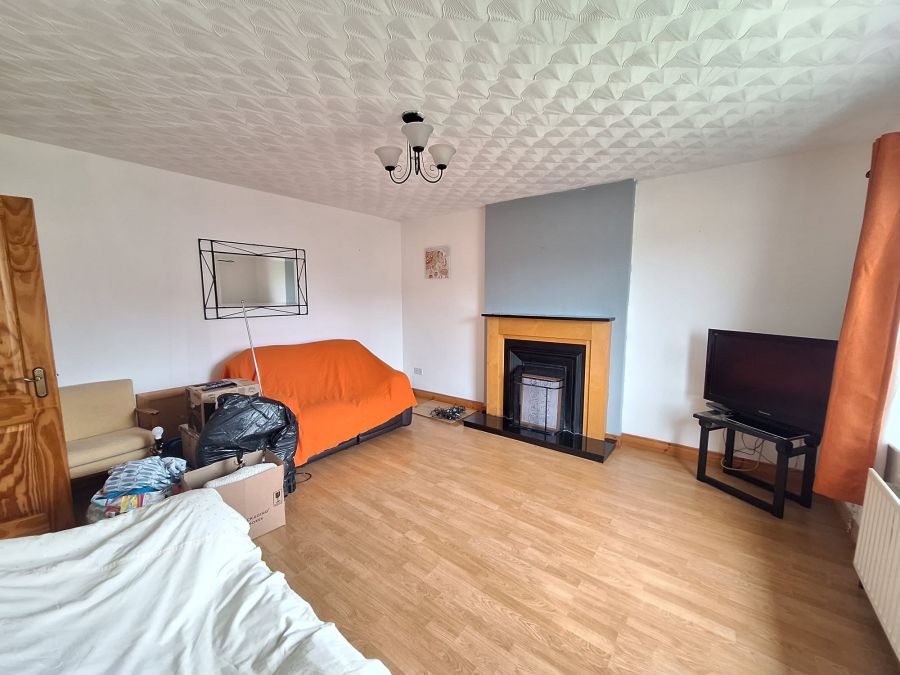 4 Whitehall Place