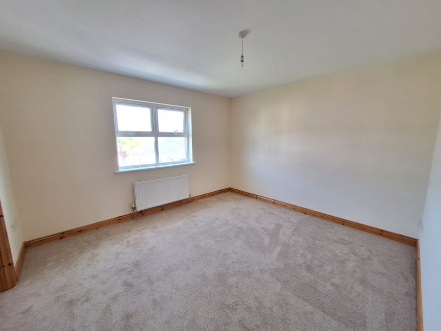 6 Caman Close