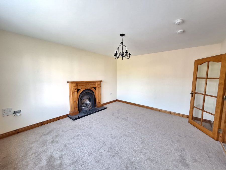 6 Caman Close