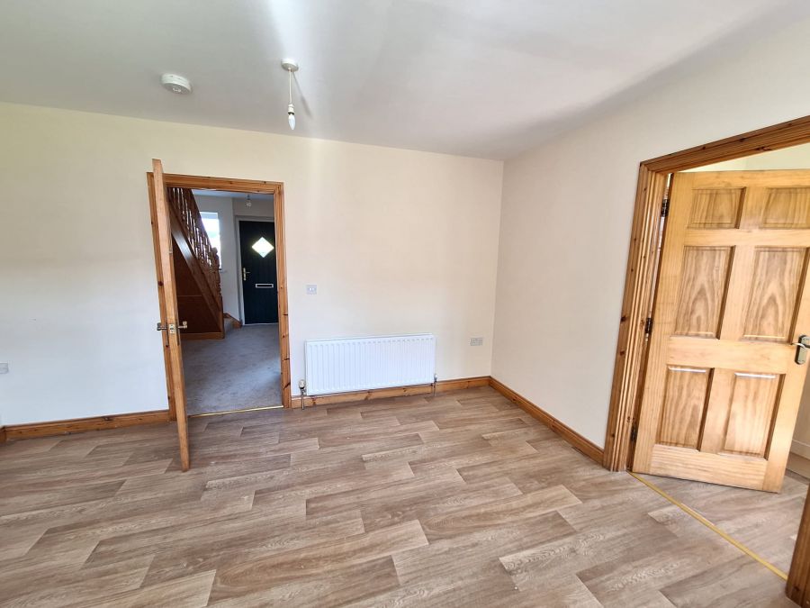 6 Caman Close