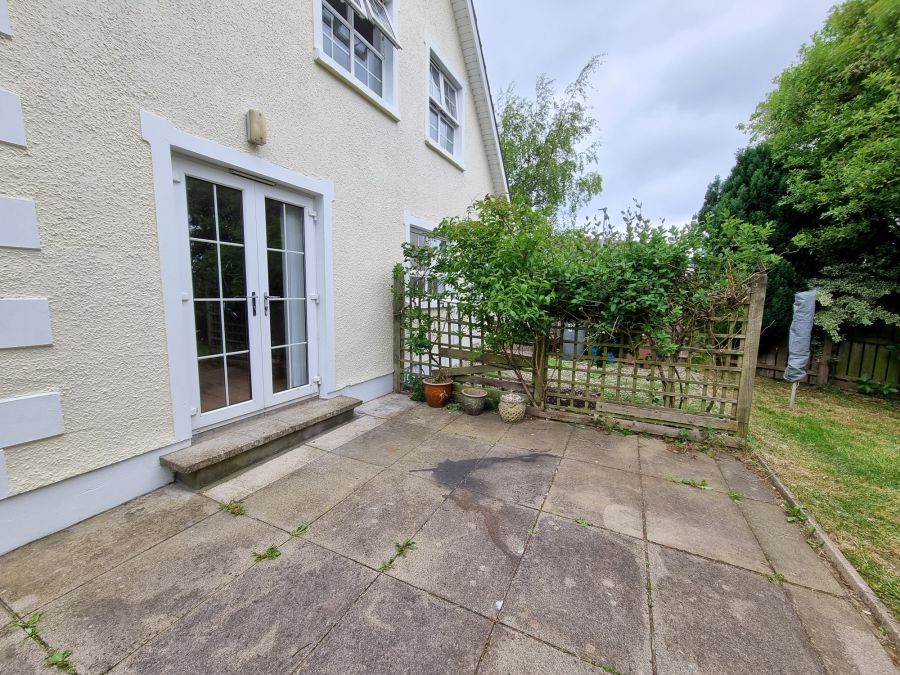 97 Gortamaddy Drive