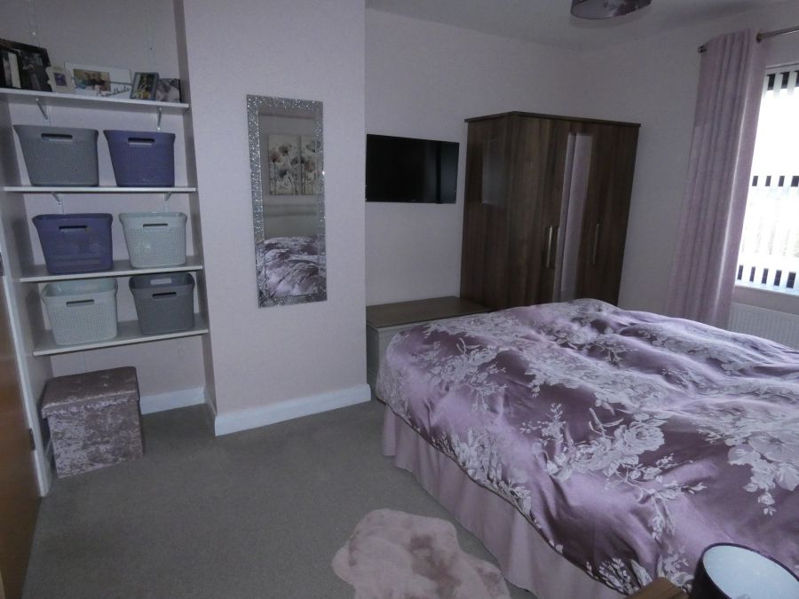 6 Bamford Court
