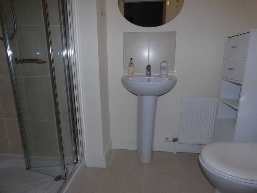 6 Bamford Court