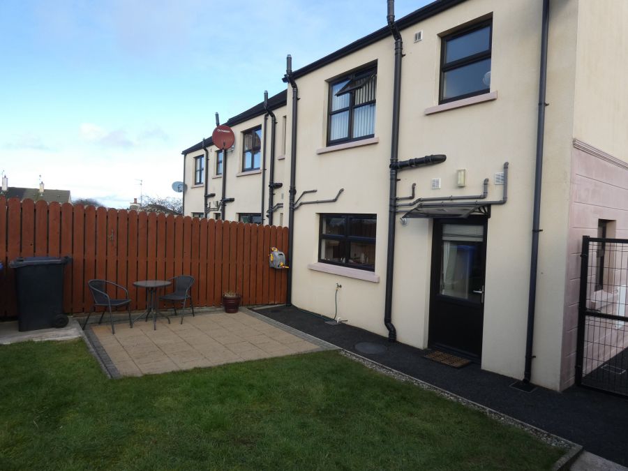 6 Bamford Court