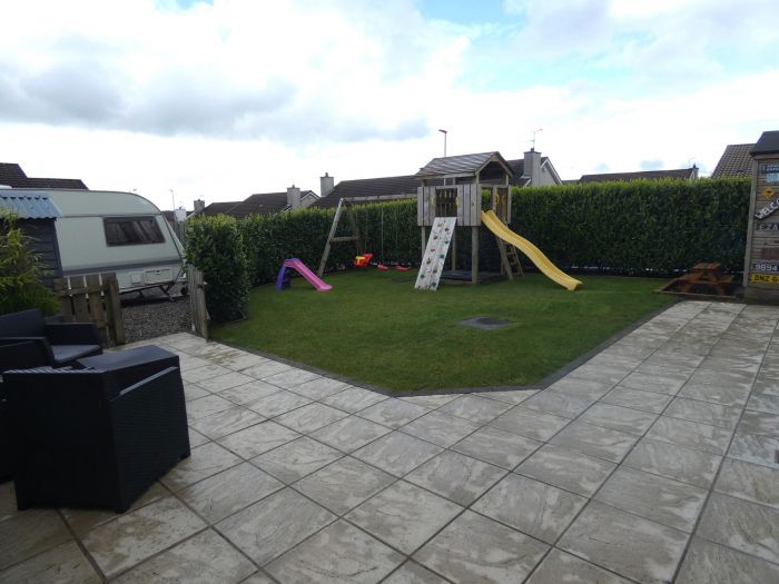 1 Agherton Gardens