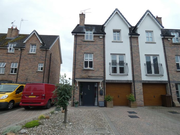 35 Nursery Avenue 35 Nursery Avenue