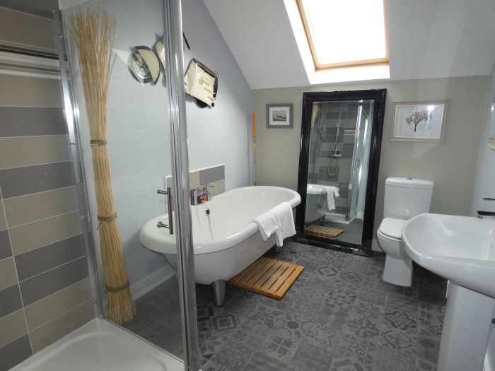 35 Nursery Avenue 35 Nursery Avenue