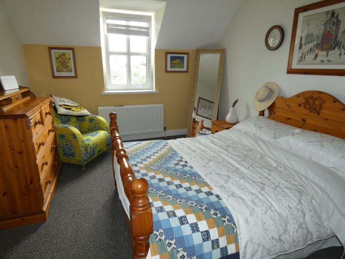 35 Nursery Avenue 35 Nursery Avenue