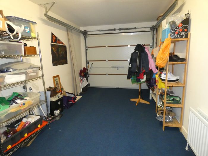 35 Nursery Avenue 35 Nursery Avenue