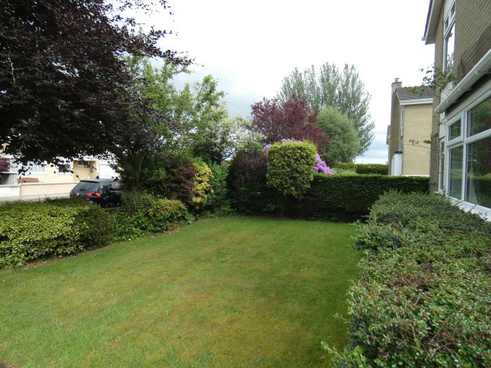 19 The Meadows 19 The Meadows