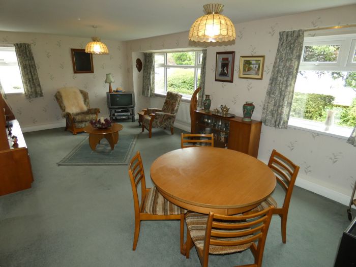 19 The Meadows 19 The Meadows