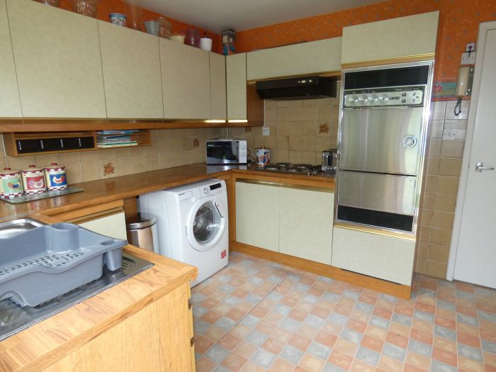 19 The Meadows 19 The Meadows