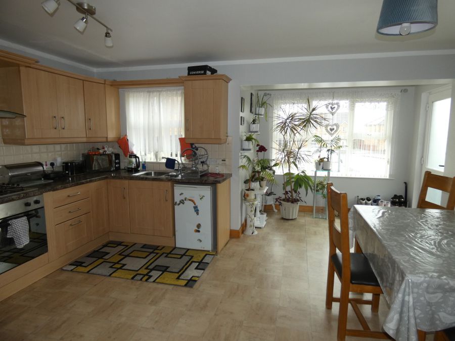24 Churchfields