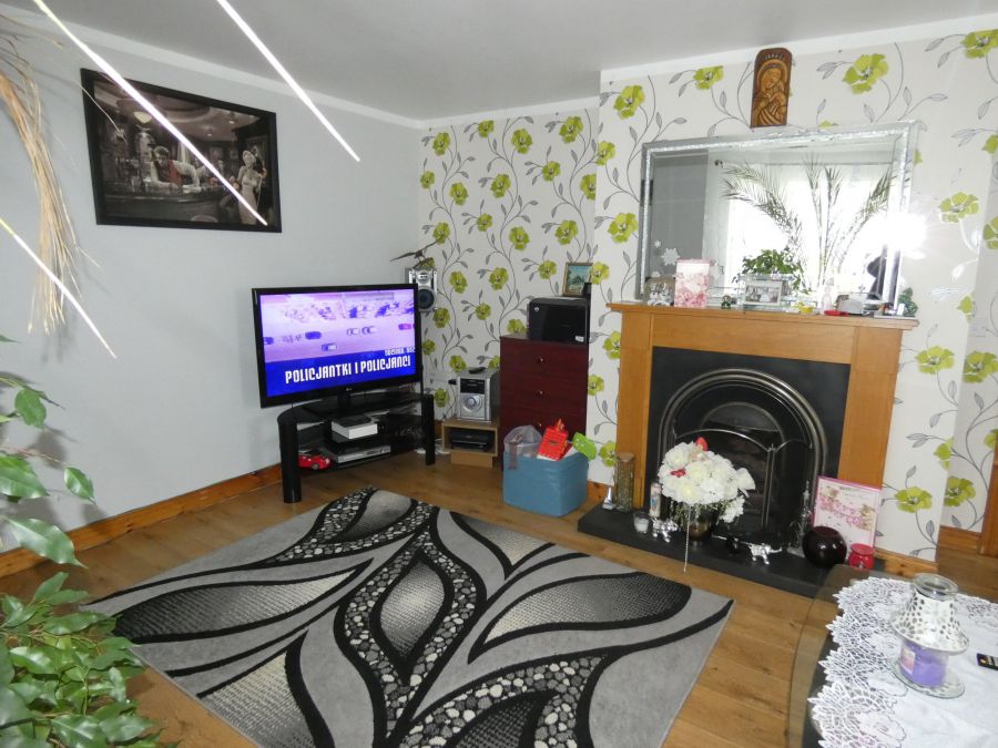 24 Churchfields