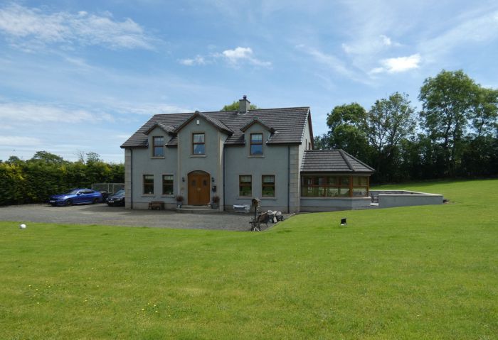 22 Craigatempin Road, ballymoney, BT53 8NQ