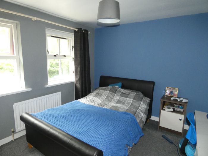 7 Braddan Place ( Mill Road )