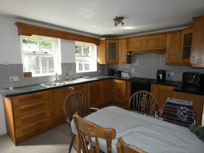 7 Braddan Place ( Mill Road )