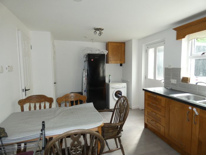 7 Braddan Place ( Mill Road )