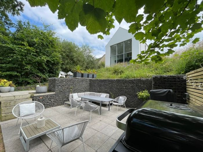 19a Ardreagh Road
