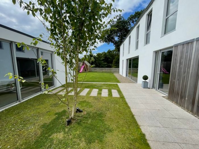19a Ardreagh Road