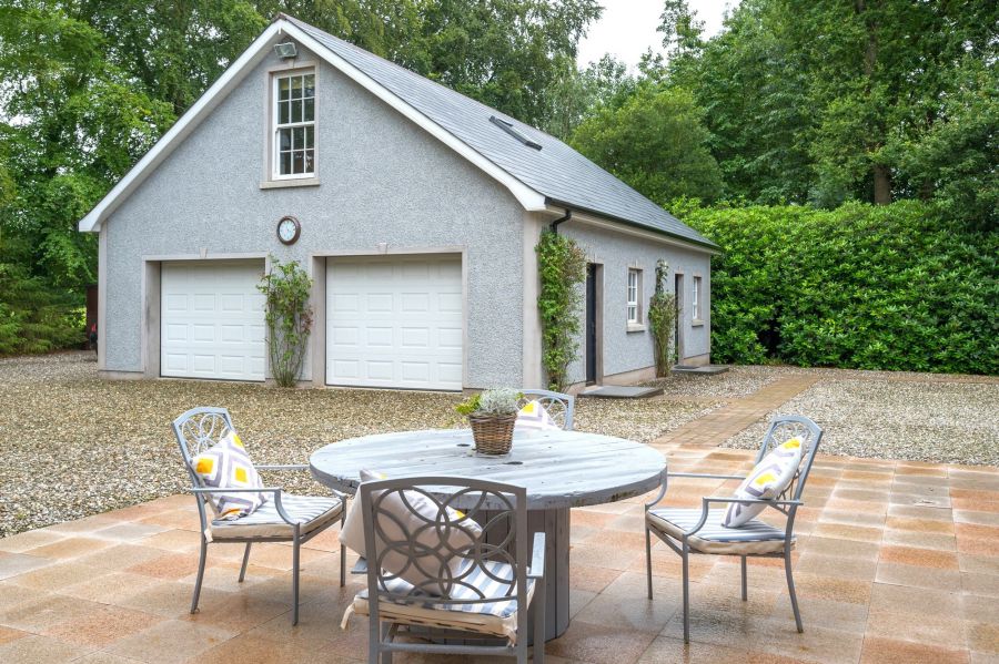 Gardenvale Manor, 60 Knockmore Road