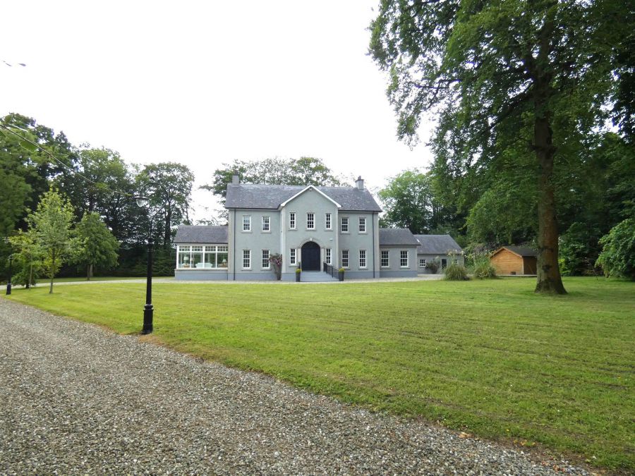 Gardenvale Manor, 60 Knockmore Road