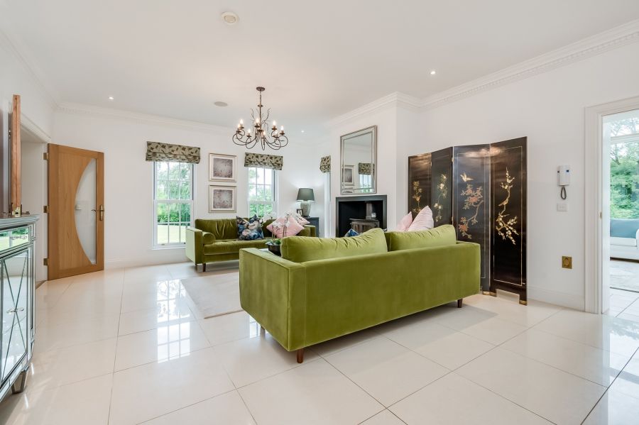 Gardenvale Manor, 60 Knockmore Road