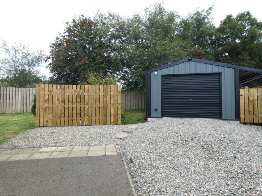 6 Meadowbrook