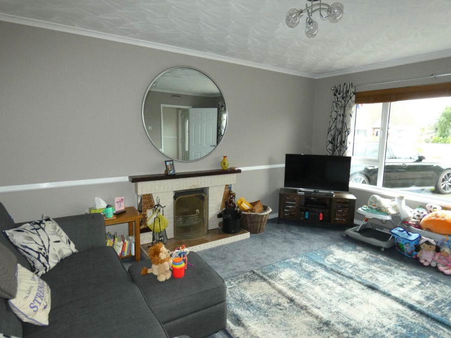6 Meadowbrook