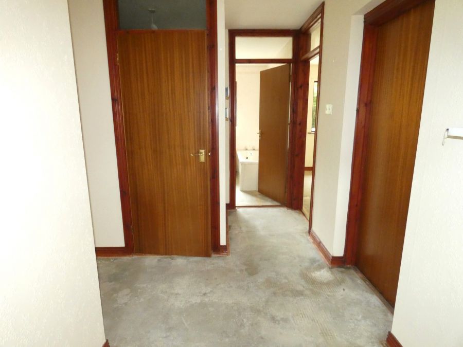 12 Lisconnan Road