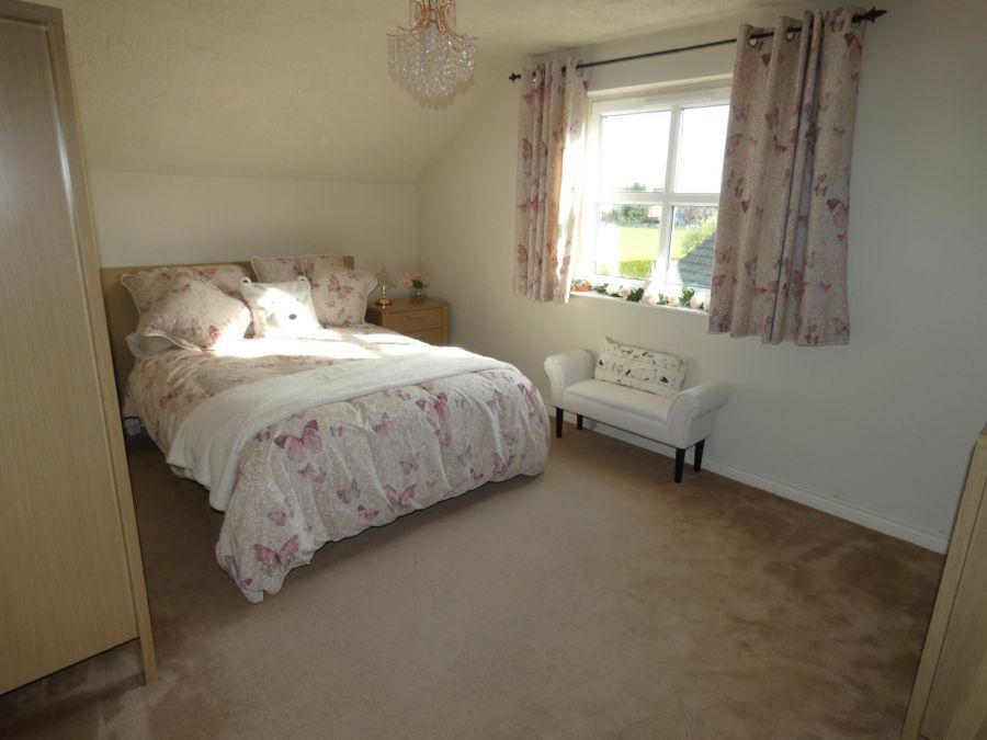 12 Ballynacree Drive