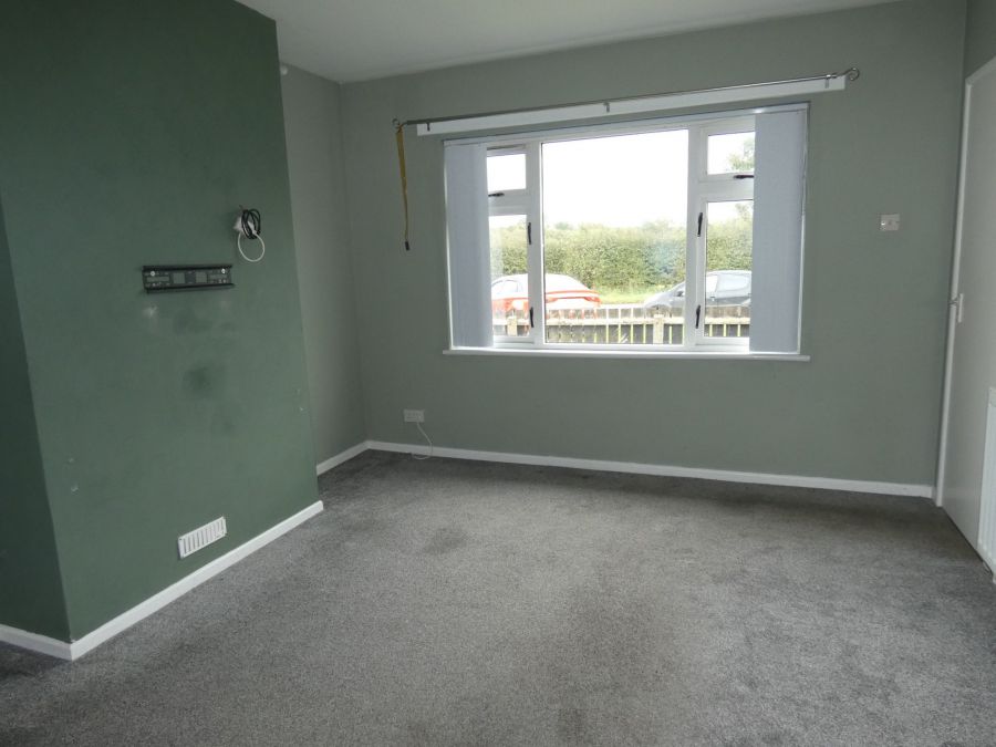 76 Knock Road