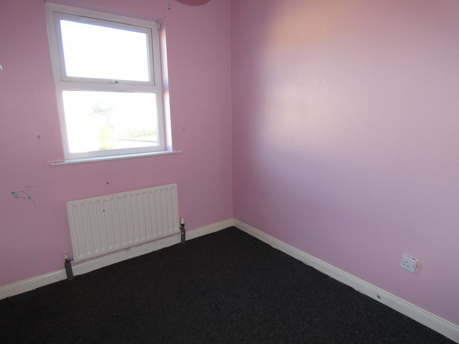 10  Castlehill Gardens