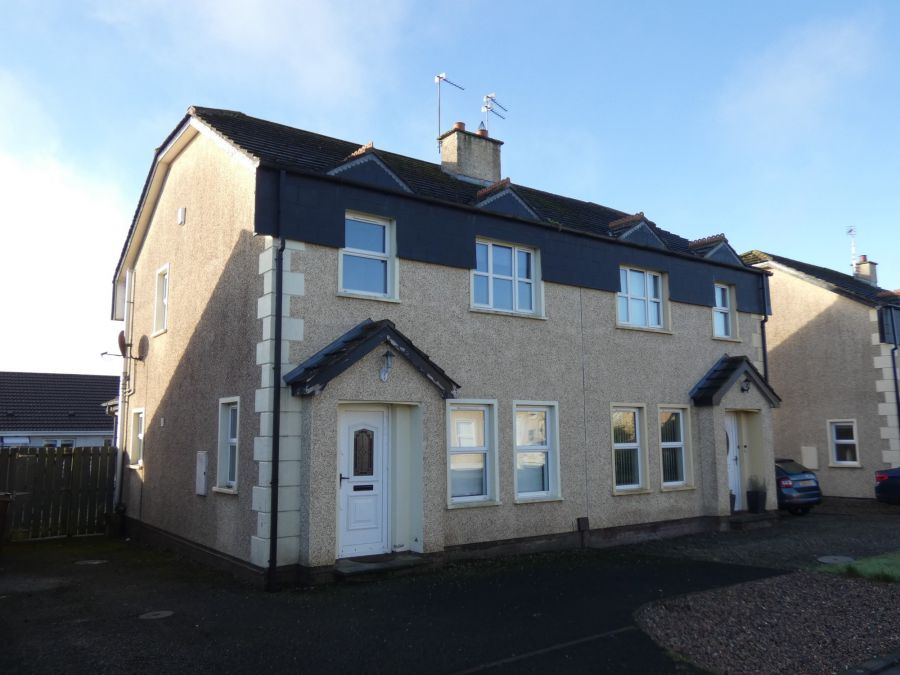 10  Castlehill Gardens