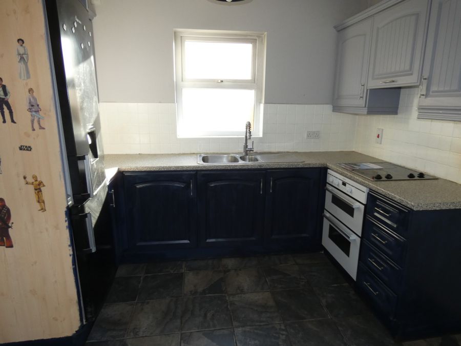 10  Castlehill Gardens