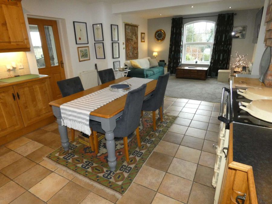 Carnfeogue Lodge , 156a Ballinlea Road