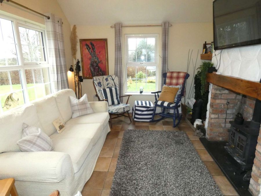 Carnfeogue Lodge , 156a Ballinlea Road