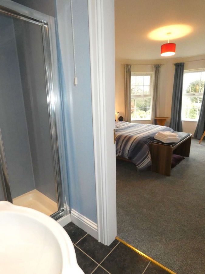 Carnfeogue Lodge , 156a Ballinlea Road